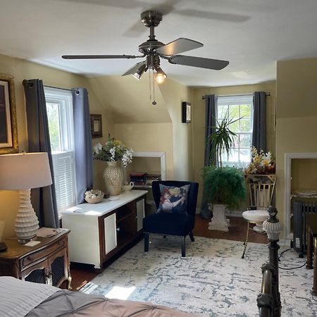 Cozy Room Near Airport & Highway Saint Louis Buitenkant foto